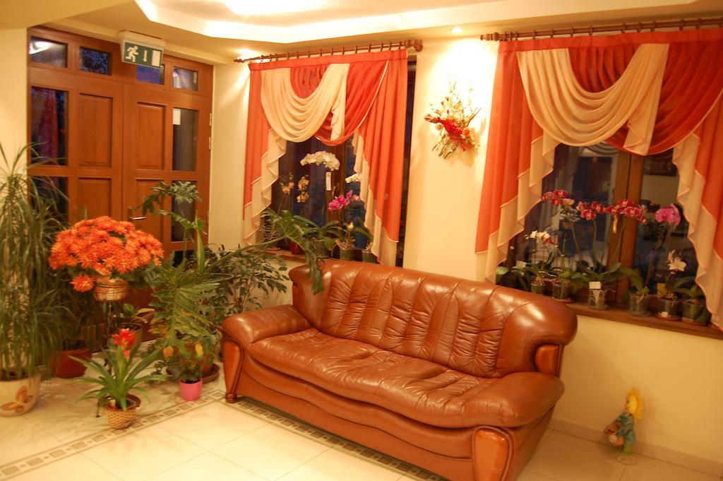 Esprit Hotel 3*