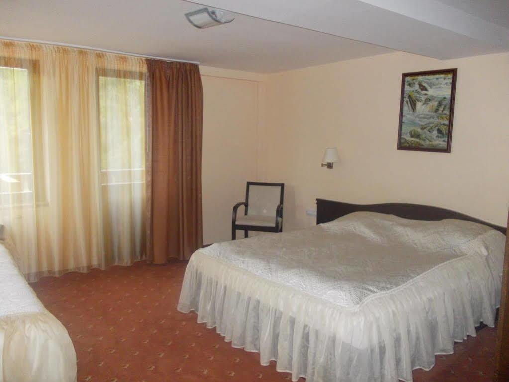 Esprit Hotel 3*